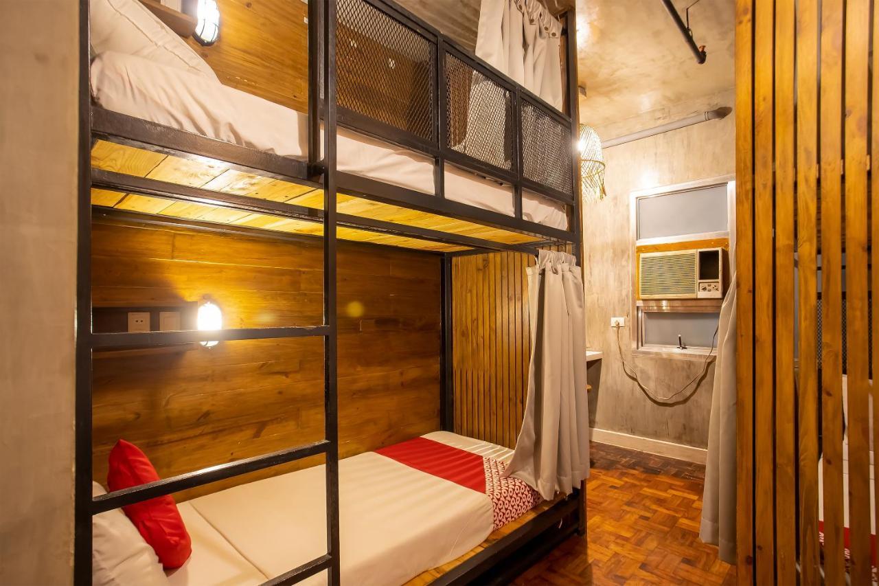 Oyo 821 Connector Hostel San Pedro Makati Eksteriør billede