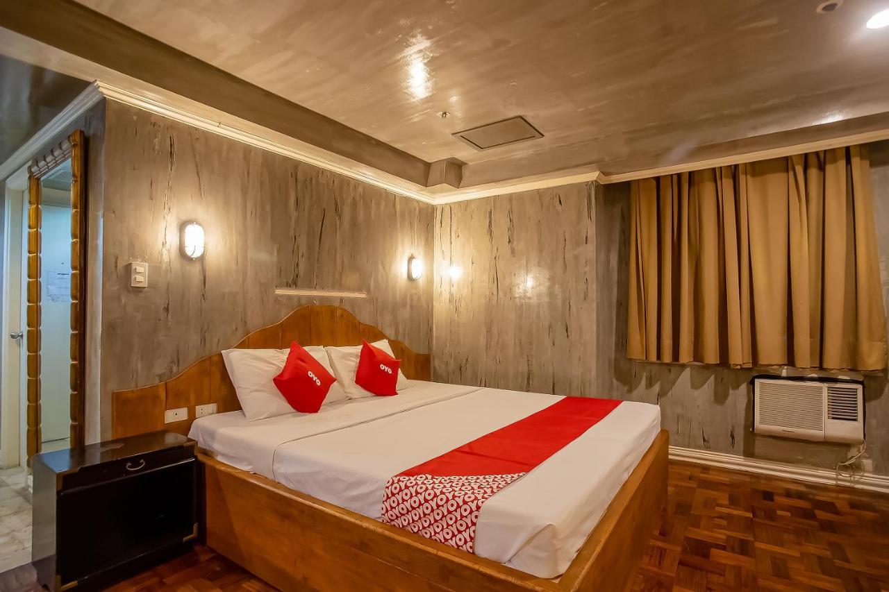 Oyo 821 Connector Hostel San Pedro Makati Eksteriør billede