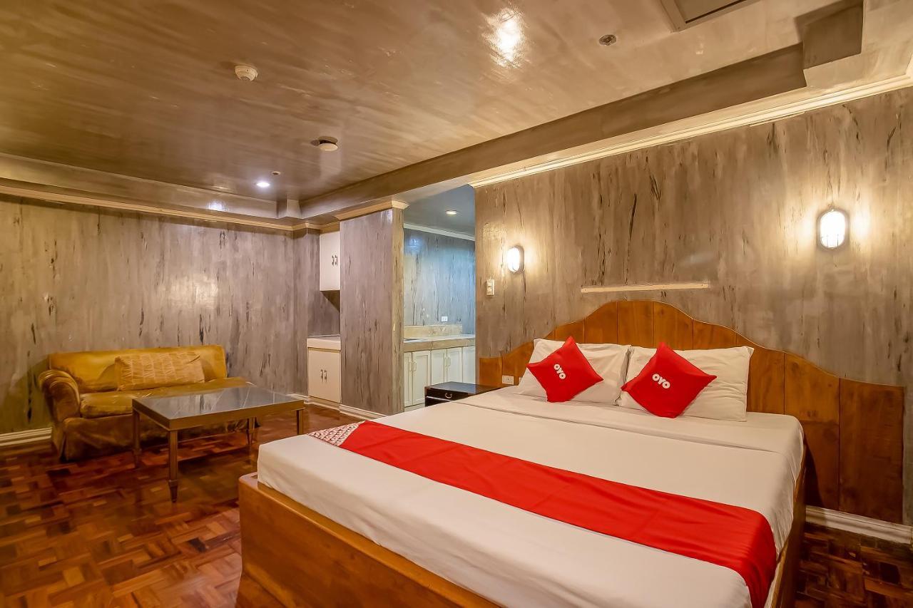 Oyo 821 Connector Hostel San Pedro Makati Eksteriør billede