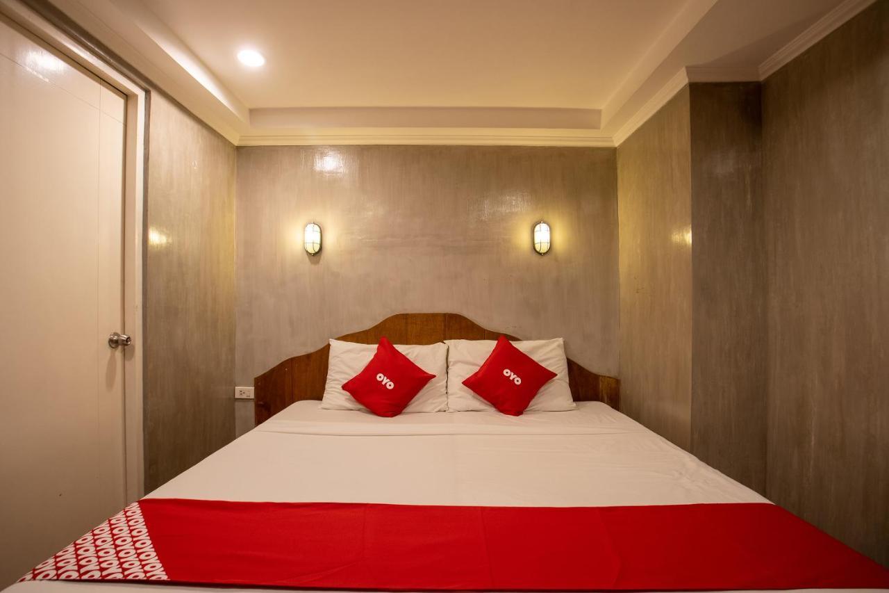 Oyo 821 Connector Hostel San Pedro Makati Eksteriør billede